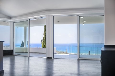 5 bedrooms Villa in Paphos, Cyprus No. 37525 20