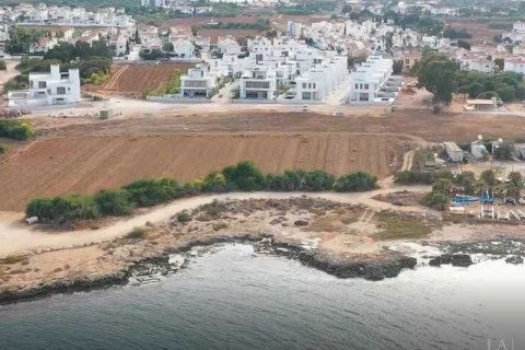 3 bedrooms Villa in Famagusta, Cyprus No. 62519 9