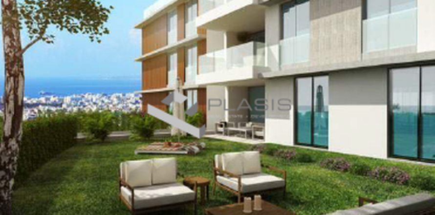 3 bedrooms Apartment in Agios Athanasios, Cyprus No. 104122