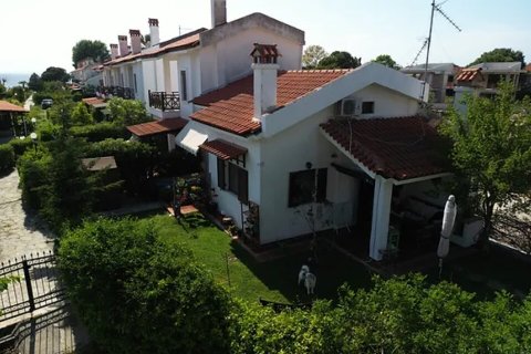 2 bedrooms House in Chalkidiki, Greece No. 109053 1