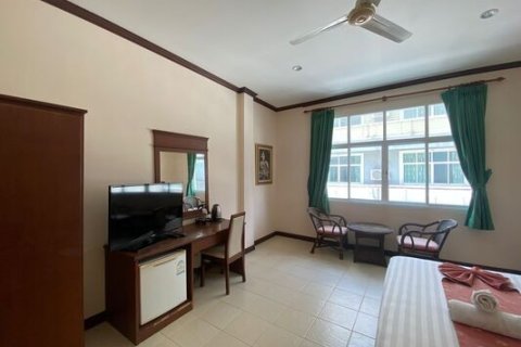 8 bedrooms House in Kata, Thailand No. 97148 16