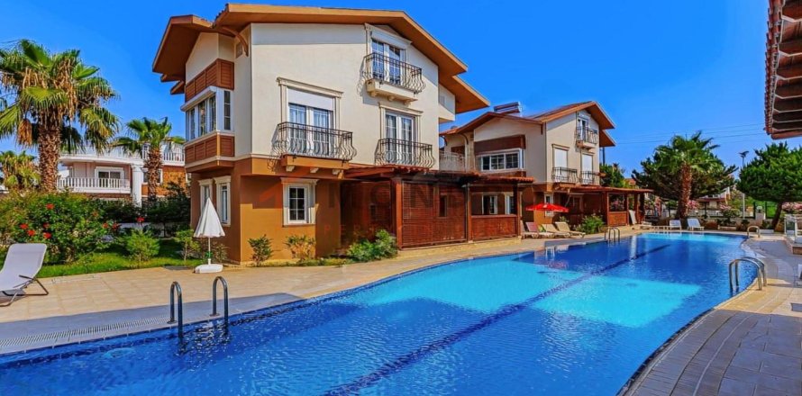 4 chambres Villa à Tan Xuan, Vietnam No. 115683