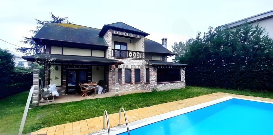 5 chambres Villa à Tuzla, Turkey No. 117922