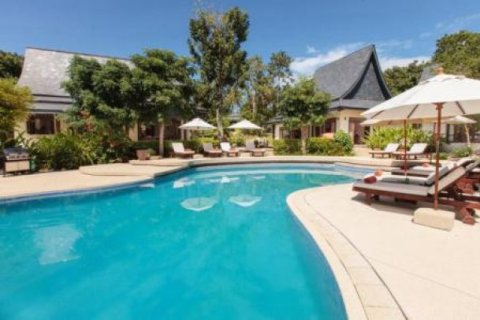 6 bedrooms Villa in Ko Samui, Thailand No. 95961 1