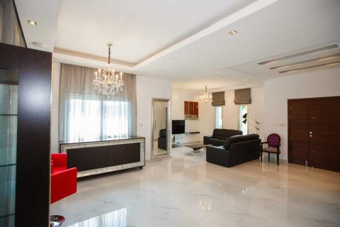 4 bedrooms Villa in Agios Tychonas, Cyprus No. 62480 2