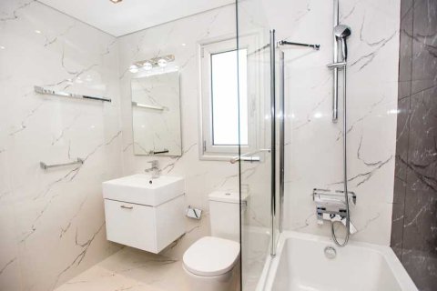 4 bedrooms Villa in Agios Tychonas, Cyprus No. 62480 12