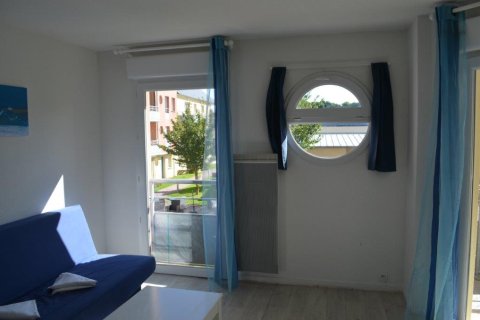 2 bedrooms Apartment in Grandcamp-Maisy, France No. 69480 16