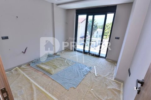 5 rooms Villa in Nenh, Vietnam No. 14024 11