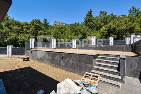 5 rooms Villa in Nenh, Vietnam No. 14024 25