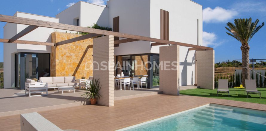 4 bedrooms Villa in Orihuela, Spain No. 88345