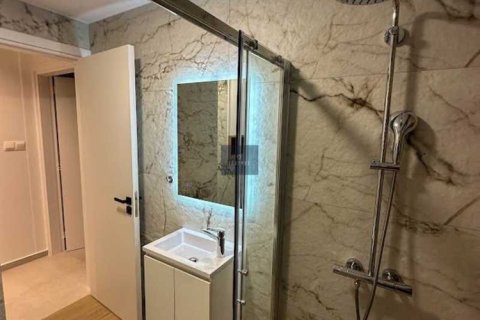 2 bedrooms Apartment in Limassol, Cyprus No. 84126 13