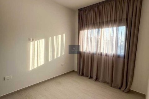 2 bedrooms Apartment in Limassol, Cyprus No. 84126 16