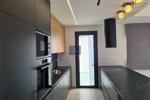 2 bedrooms Apartment in Limassol, Cyprus No. 84126 4