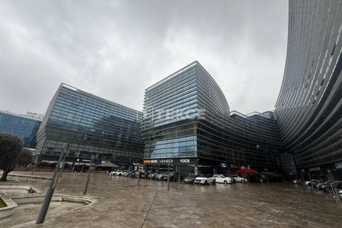 Квартира с 2 спальнями в Стамбул, Турция №125166