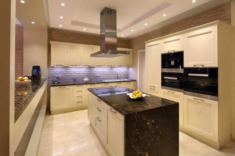 3 bedrooms Apartment in Limassol, Cyprus No. 64189 6