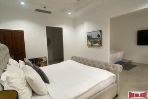 4 bedrooms Villa in Naithon Beach, Thailand No. 96639 22