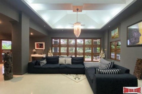 4 bedrooms Villa in Naithon Beach, Thailand No. 96639 14