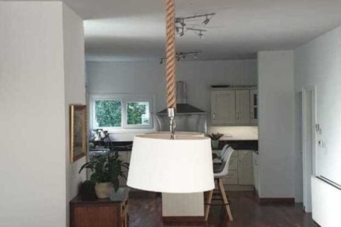 Дом с 5 спальнями в Пиргос, Кипр №29574 1