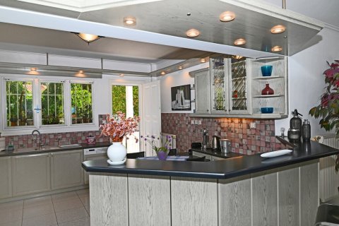 5 bedrooms Villa in Megara, Greece No. 54303 16