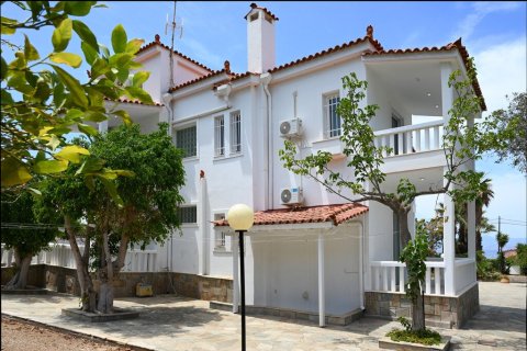 5 bedrooms Villa in Megara, Greece No. 54303 6