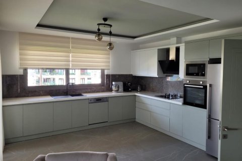 4 rooms Apartment in Tri Phuong, Vietnam No. 22330 6