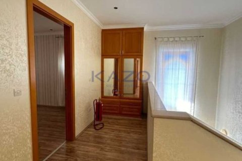 4 dormitorios Villa en Mouttagiaka, Cyprus No. 74880 11