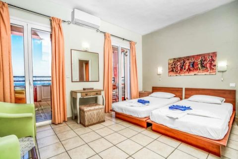 3 bedrooms Villa in Corfu, Greece No. 61614 12