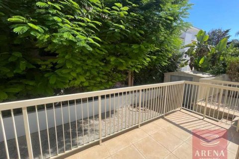 3 bedrooms Villa in Famagusta, Cyprus No. 77975 4