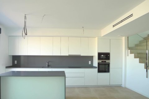 4 bedrooms Penthouse in Long Dinh, Vietnam No. 92278 29