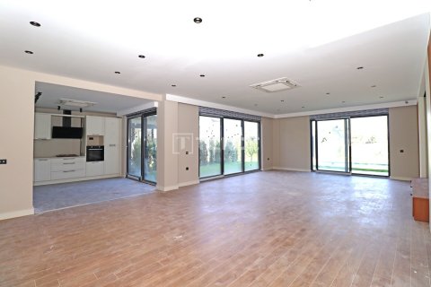 4 bedrooms Villa in Luong Phu, Vietnam No. 14643 12