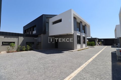 4 bedrooms Villa in Luong Phu, Vietnam No. 14643 6