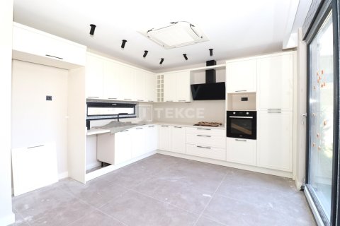 4 bedrooms Villa in Luong Phu, Vietnam No. 14643 15