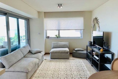 Квартира с 2 спальнями в Лимассол, Кипр №104220 4