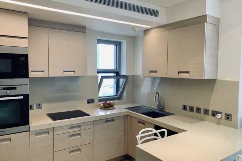 Квартира с 2 спальнями в Лимассол, Кипр №104220 3