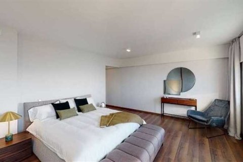 Квартира с 4 спальнями в Агиос Тихонас, Кипр №34856 10