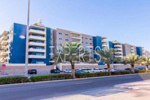3 bedrooms Apartment in Al Reef, UAE No. 129608 1