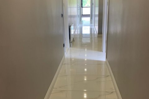 6 bedrooms Apartment in Khanh Hoa, Vietnam No. 16368 9