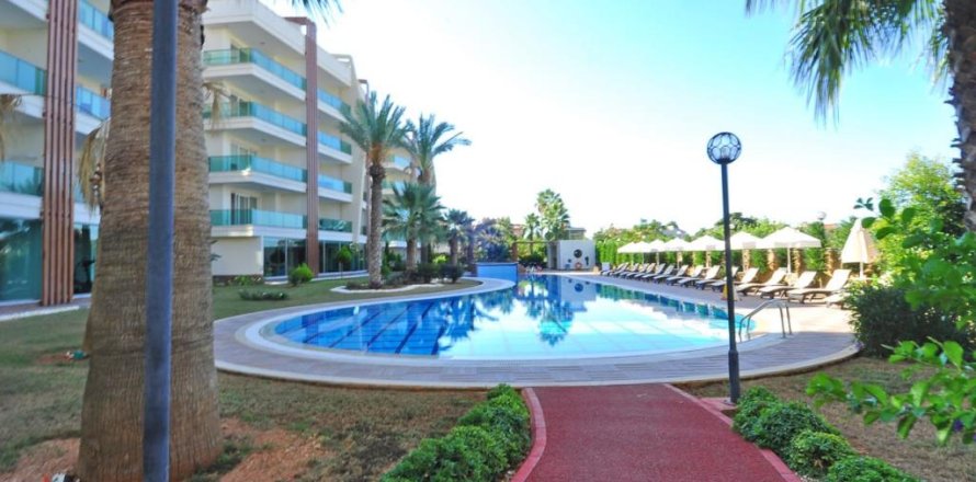 4 rooms Apartment in Oba, Turkey No. 20646
