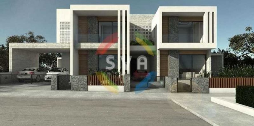 Дом с 4 спальнями в Лимассол, Кипр №75133