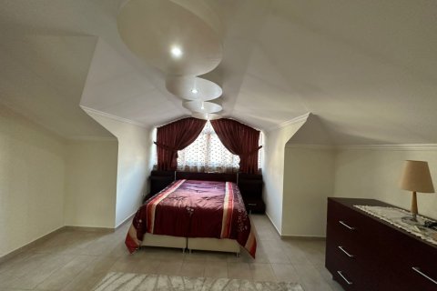 4 bedrooms Penthouse in Chau Lang, Vietnam No. 16505 28