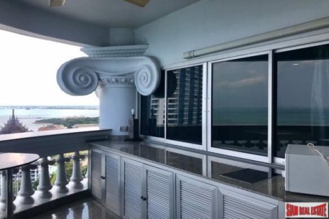 6 bedrooms Penthouse in Pattaya, Thailand No. 96578 12