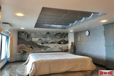 6 bedrooms Penthouse in Pattaya, Thailand No. 96578 13