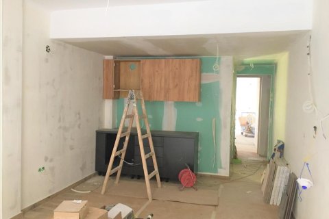 120m² Commercial property in Thessaloniki, Greece No. 57032 1