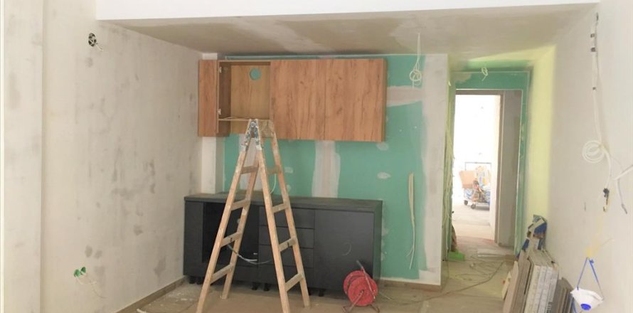 120m² Commercial property in Thessaloniki, Greece No. 57032