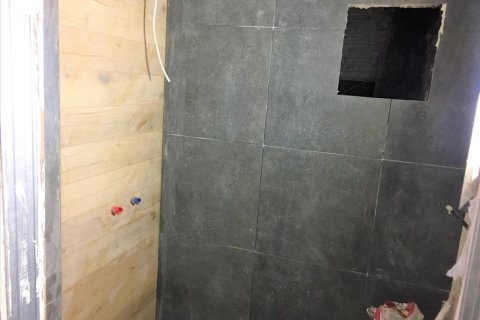 120m² Commercial property in Thessaloniki, Greece No. 57032 3