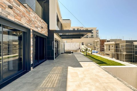 5 bedrooms Villa in Quang Minh, Vietnam No. 69797 17