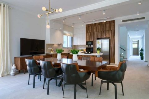 4 bedrooms Villa in Chloraka, Cyprus No. 84444 13