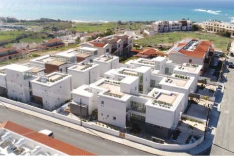 4 bedrooms Villa in Chloraka, Cyprus No. 84444 1