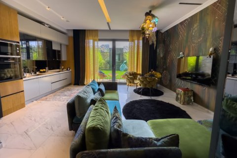 2 bedrooms Penthouse in Kargicak, Turkey No. 14648