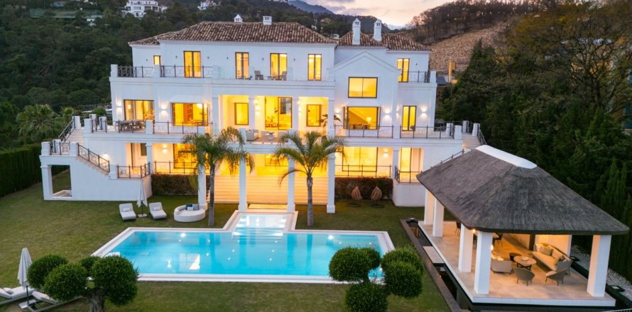 5 dormitorios Villa en Benahavís, Spain No. 111438